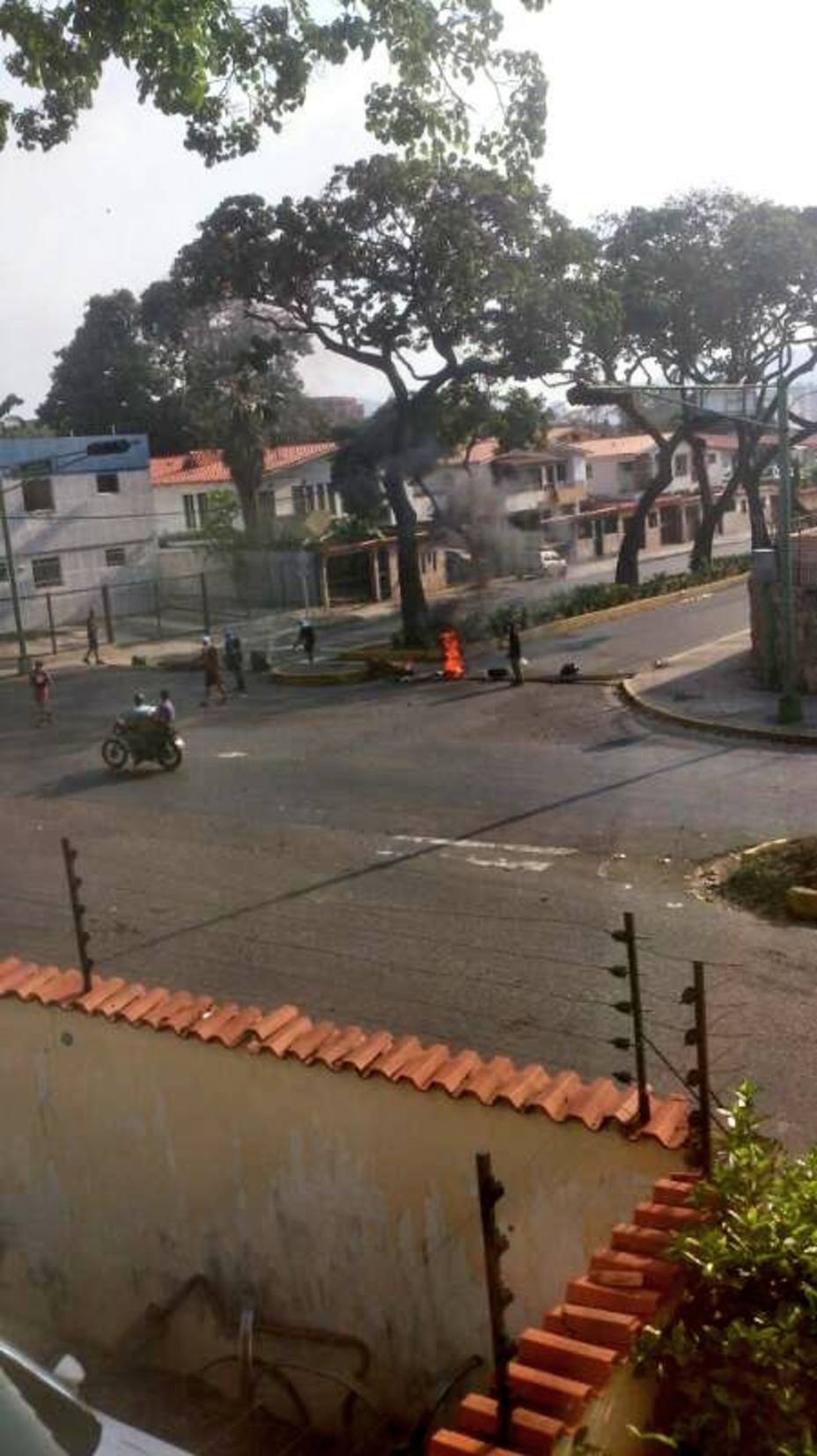 policarabobo-disperso-protesta-valencia-con-gas-lacrimogeno_95902.jpg