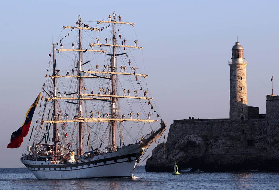 Buque de la Armada venezolana llegó a La Habana en viaje de instrucción