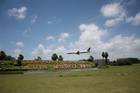 Aeropuerto de San Juan reanuda sus operaciones tras paso de Irma