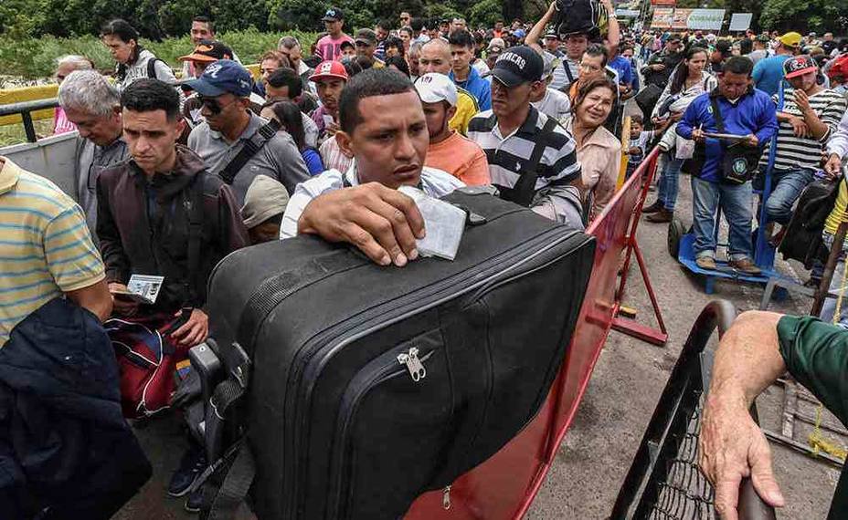 lucha-diaria-para-sobrevivir-los-venezolanos-ilegales-barranquilla_208860.jpg