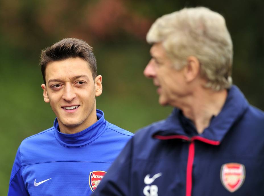 wenger-descarta-venta-alexis-ozil-enero_207352.jpg