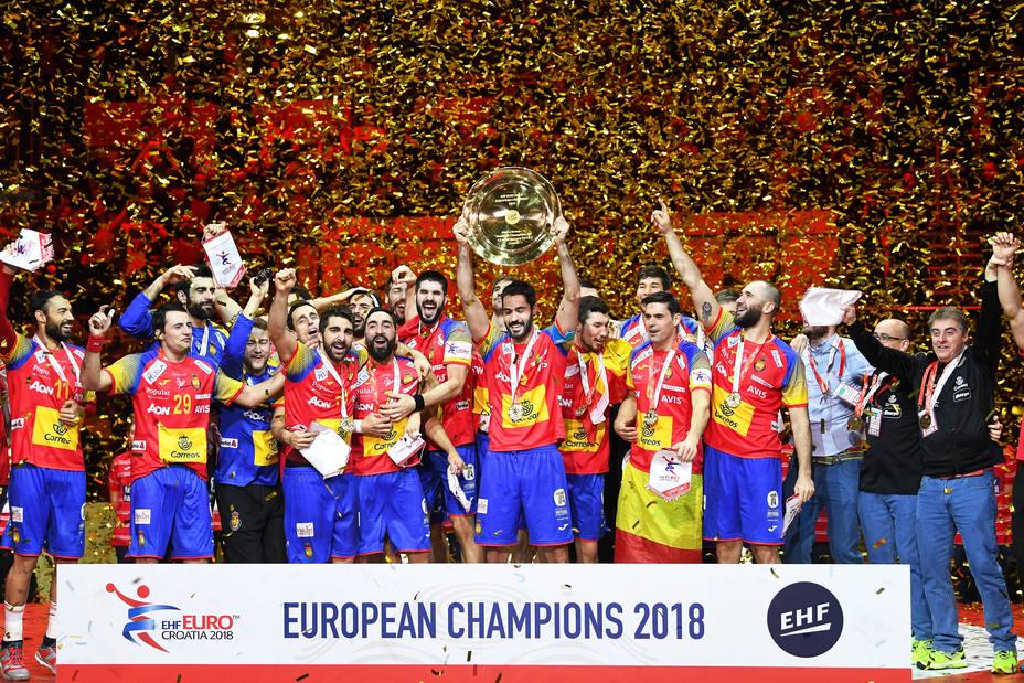 espana-conquisto-primera-corona-balonmano_220746.jpg