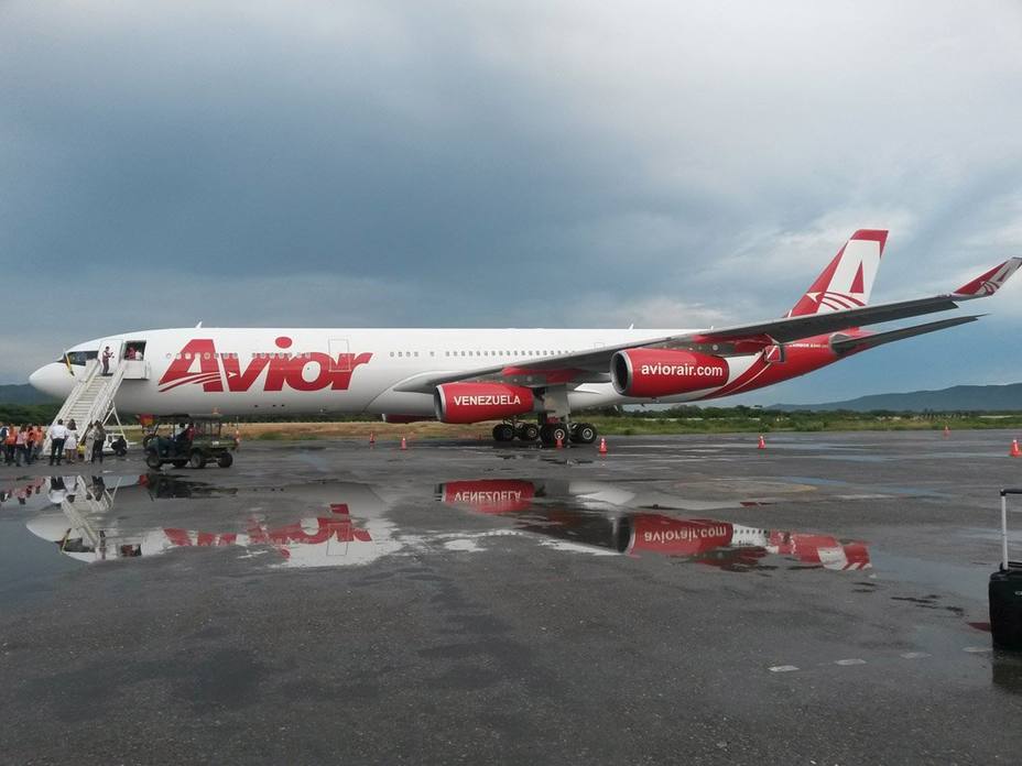 ecuador-asiste-158-sus-ciudadanos-afectados-por-aerolinea-venezuela_228515.jpg