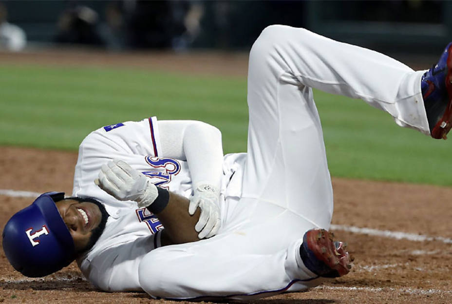 elvis-andrus-sufrio-fractura-codo-derecho_230712.jpg