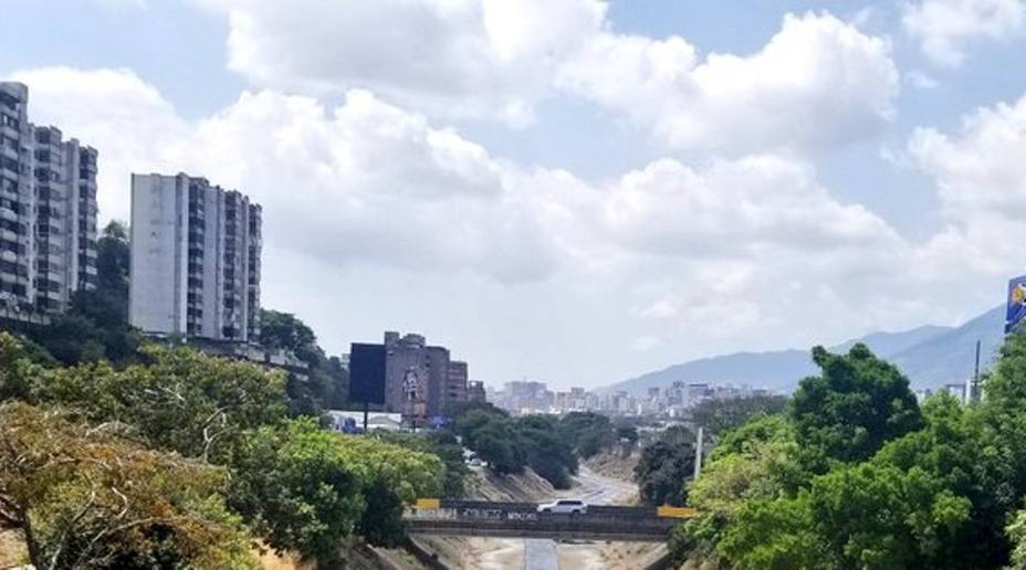 Las imágenes del río Guaire luego de tres días de apagón nacional