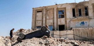 Ciudad de Urum al-Kubra tras sufrir un bombardeo