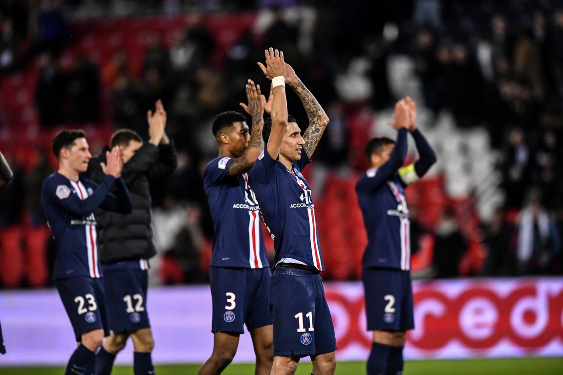 El PSG ganó 2-0 en el regreso del brasileño Neymar Jr