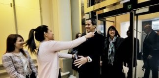 Diáspora venezolana en Bruselas dio total respaldo a Juan Guaidó