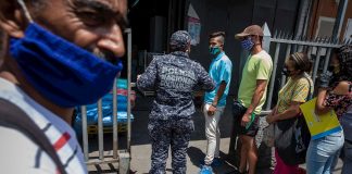 La espada de Damocles toma forma de control de precios en Venezuela