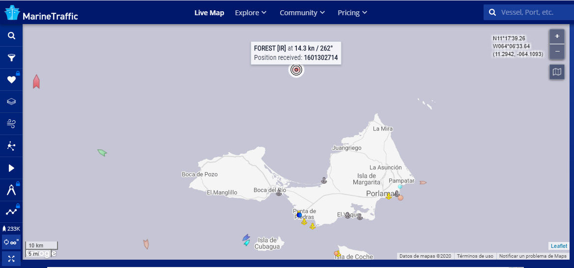 Barco iraní con gasolina pasa por la isla de Margarita