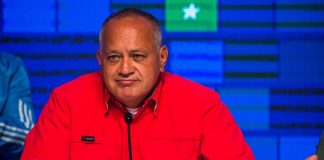 Diosdado Cabello: Feliz día para todas las maestras y maestros de la patria