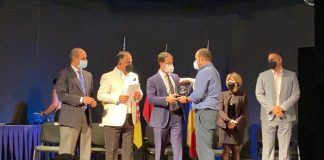 Alcaldía de El Hatillo homenajeó a El Nacional con el Reconocimiento Sofía Ímber