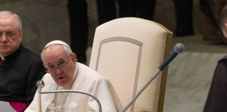 El papa repudia la guerra en Ucrania y pide que se busque "seriamente" la paz