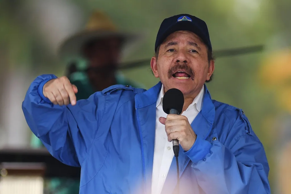 Daniel Ortega arremete contra Argentina por retener avión venezolano a pedido de EE UU