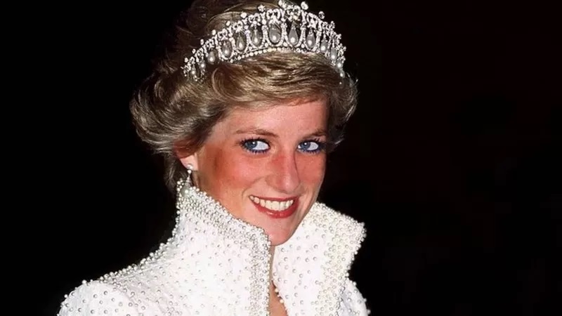 25 años de la muerte de la princesa Diana: las imágenes más icónicas de su vida