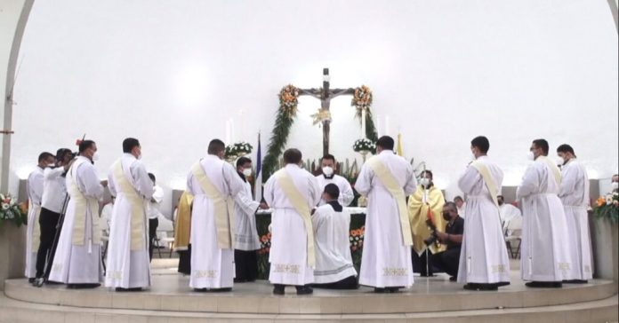 sacerdotes nicaragua