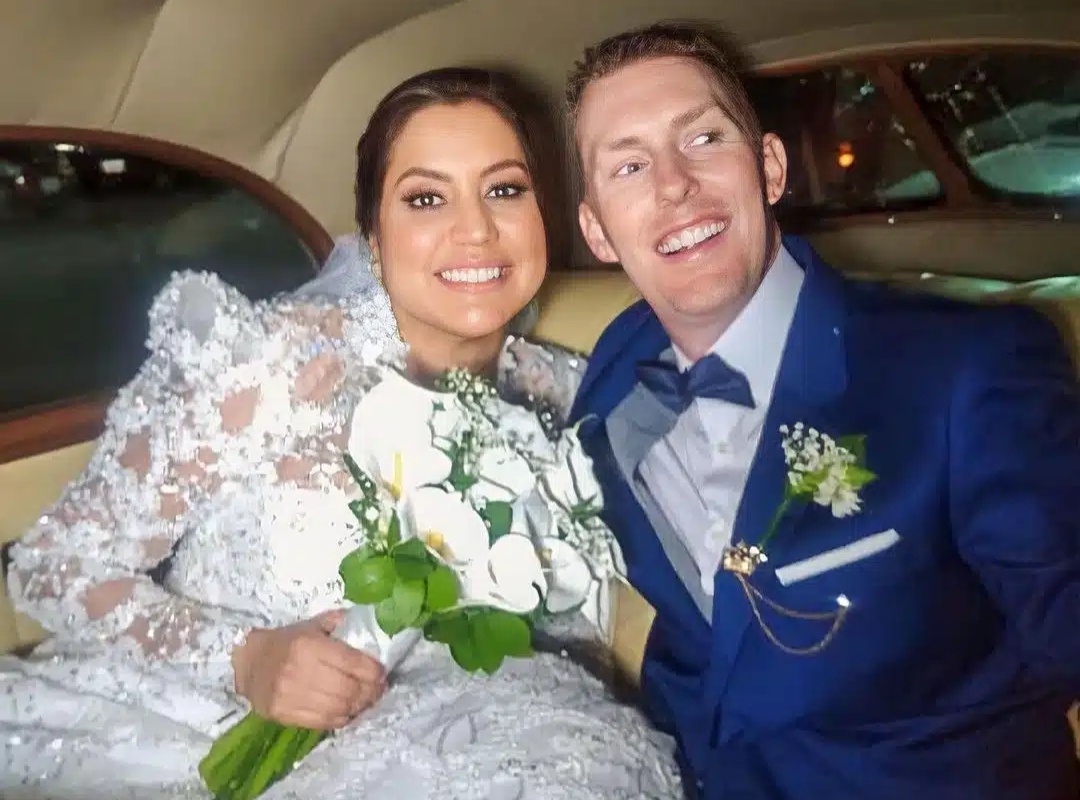 Mariela Celis se casó por la Iglesia con su novio irlandés Peter Shanks
