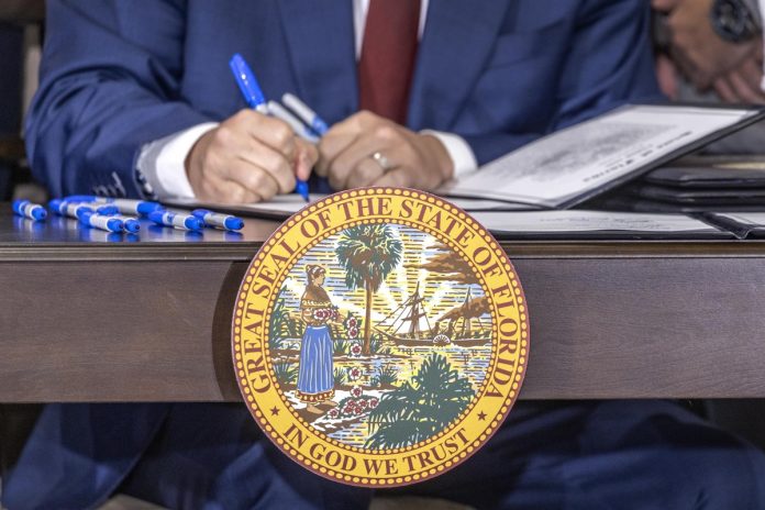 Florida aprobó una dura ley contra la inmigración irregular