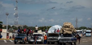 Yukpas detenidos por protestar en el puente sobre el lago de Maracaibo recibieron libertad condicional Yukpas indígenas