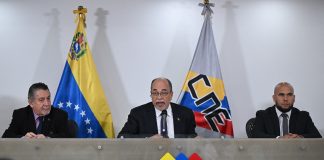 Pedro Calzadilla confirmó la renuncia de los rectores chavistas del CNE