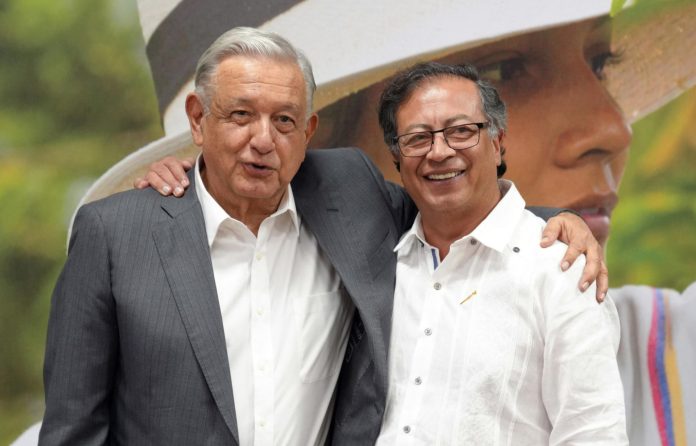 Petro se reunión con López Obrador
