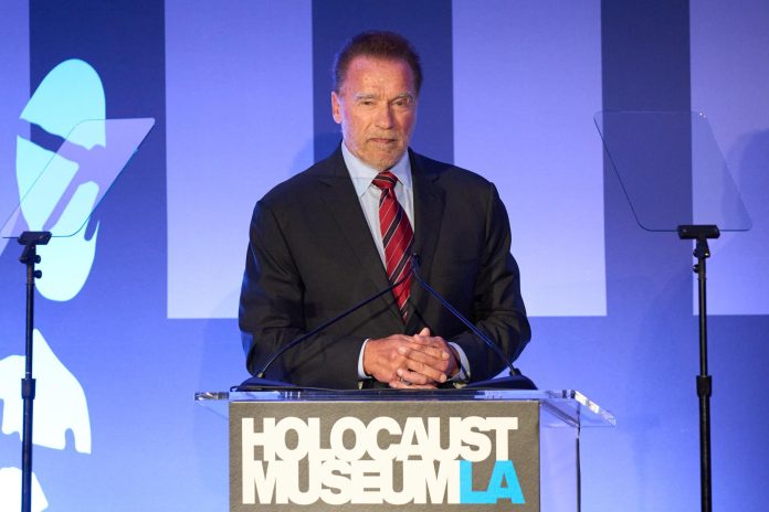 Arnold Schwarzenegger Holocausto