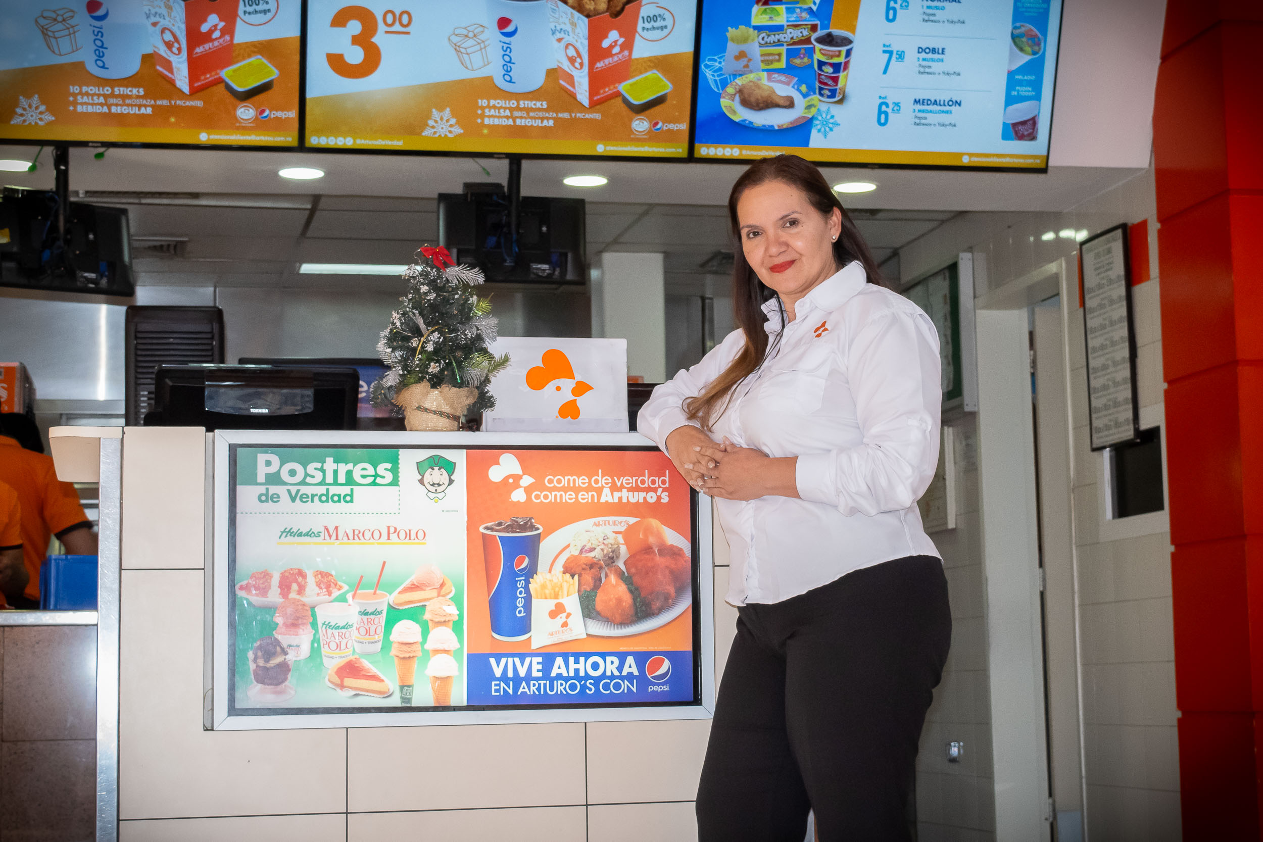 Arturo's Pollo Frito Restaurante Venezuela Entrevista