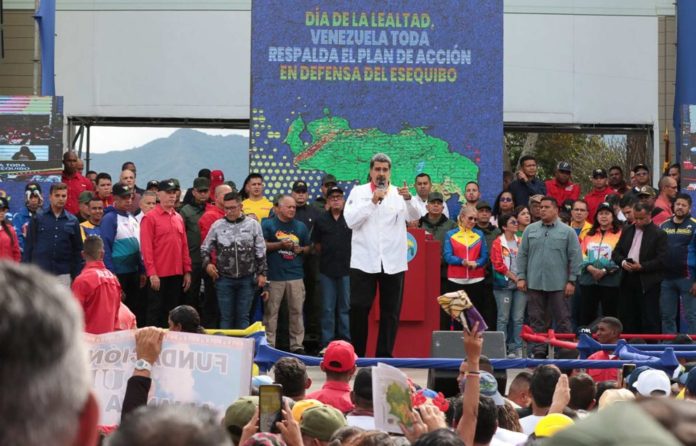 Maduro irá a reunión en San Vicente y las Granadinas