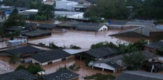 Yván Gil inundaciones Brasil