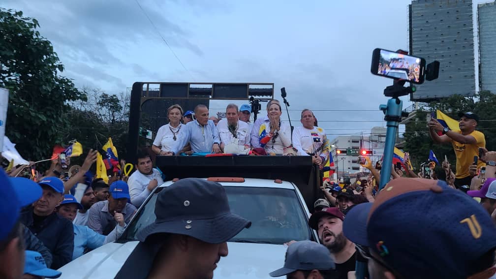 Caravana de María Corina Machado en Maracaibo 