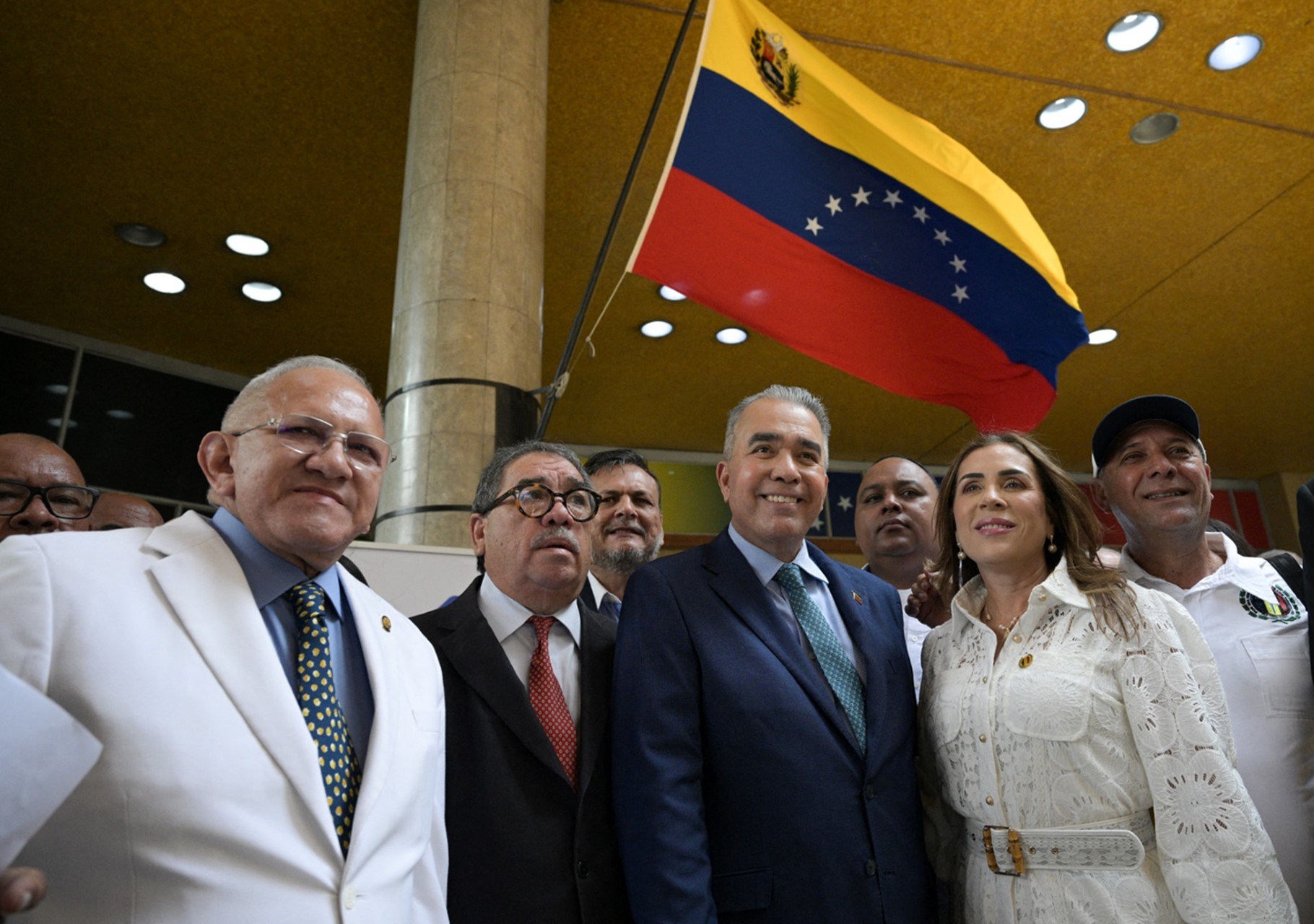 Luis Eduardo Martínez es candidato a las elecciones presidenciales por la fracción de Acción Democrática judicializada por el Tribunal Supremo de Justicia