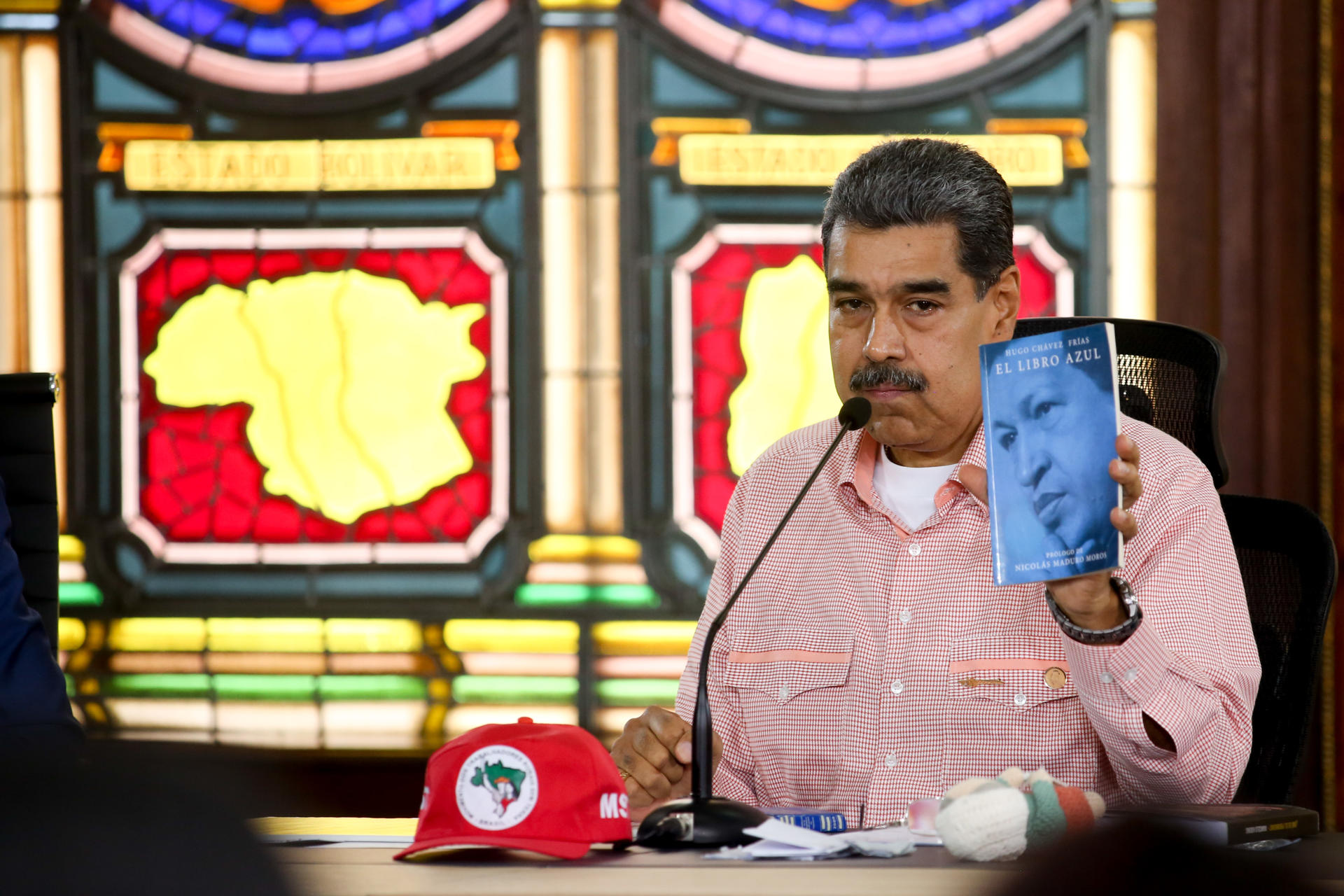 Maduro critica al canciller colombiano por hablar de Venezuela