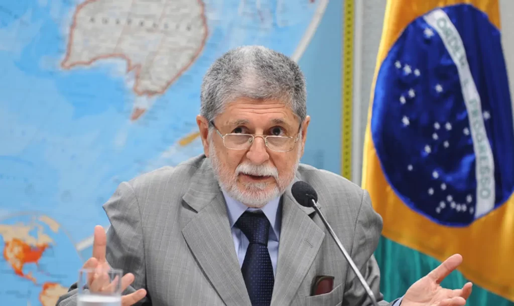 Asesor de Lula, Celso Amorim, habló con Maduro