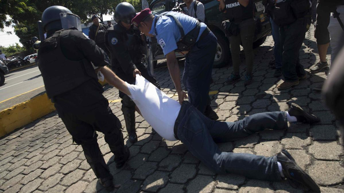 El régimen de Ortega se mantiene en el poder gracias a francotiradores y antidisturbios enviados por Rusia