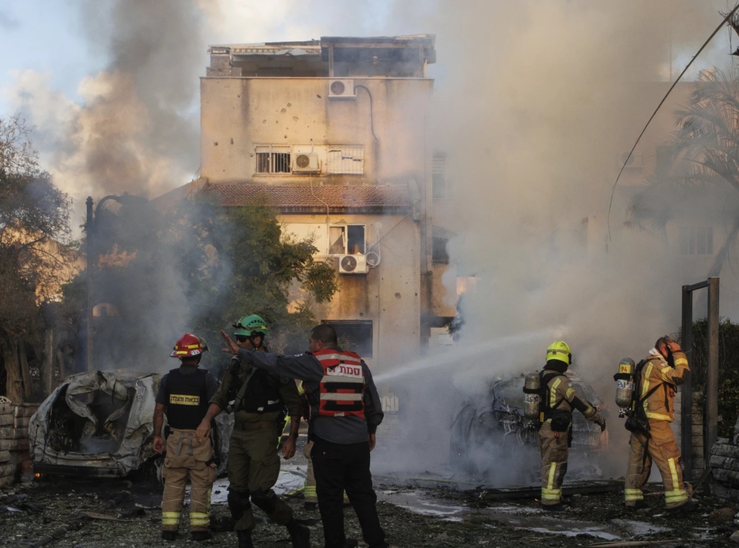 Hezbolá respondió al ataque israelí y bombardeó instalaciones militares de ese país