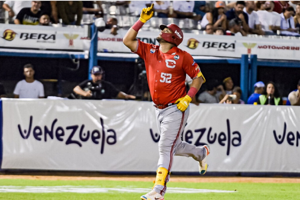 Pedro Castellanos designado Jugador de la Semana de la LVBP