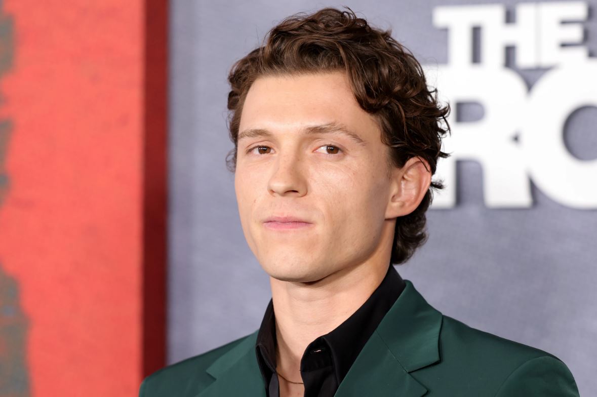 Tom Holland se une a la nueva película de Christopher Nolan