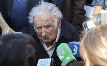 Mujica califica a Uruguay como un país estable y dice que no es poco en una golpeada América