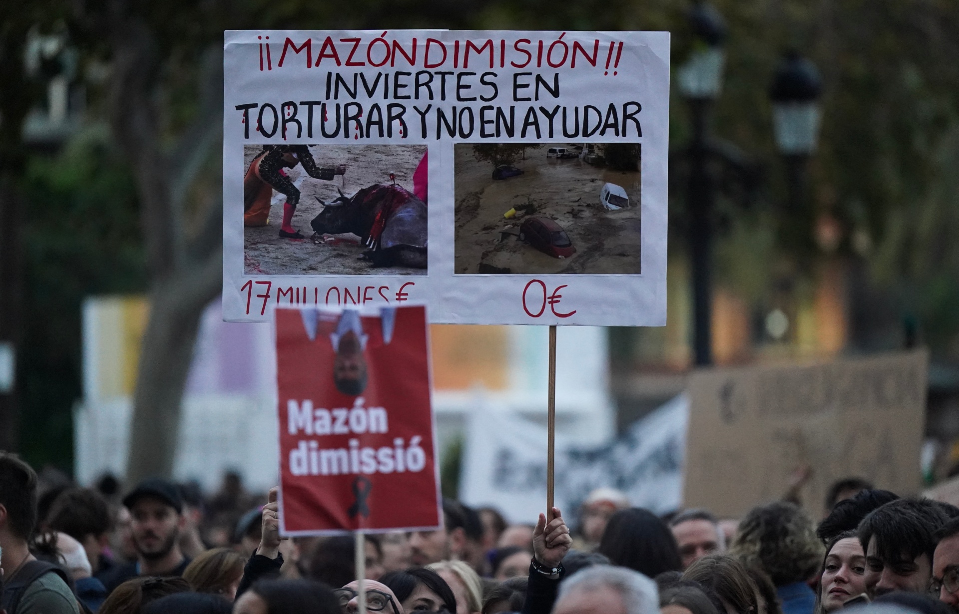 España: Protestas en Valencia contra la gestión de las inundaciones