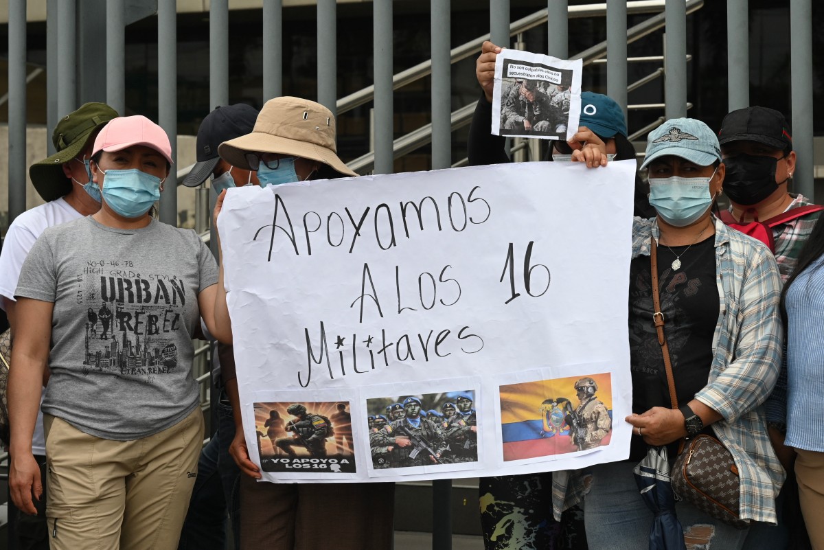 ECUADOR-ARMED FORCES-DISAPPEARANCE-BOYS-PROTEST