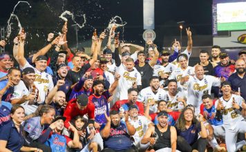 No habrá más beisbol en Caracas: Tigres de Aragua gana 10-2 a Leones y se convierte en el quinto clasificado