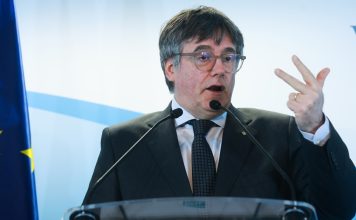 Partido de Puigdemont suspendió negociaciones con el gobierno