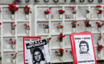 Condenan a exmiembro de la Armada chilena por el homicidio de dirigente comunista en 1973