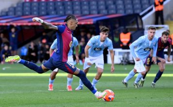 El Barcelona logra gran remontada ante el Celta con gol de Raphinha