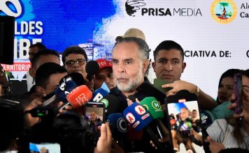 Consulta popular en Colombia: partido de Petro pide formalmente al Senado repetir la votación