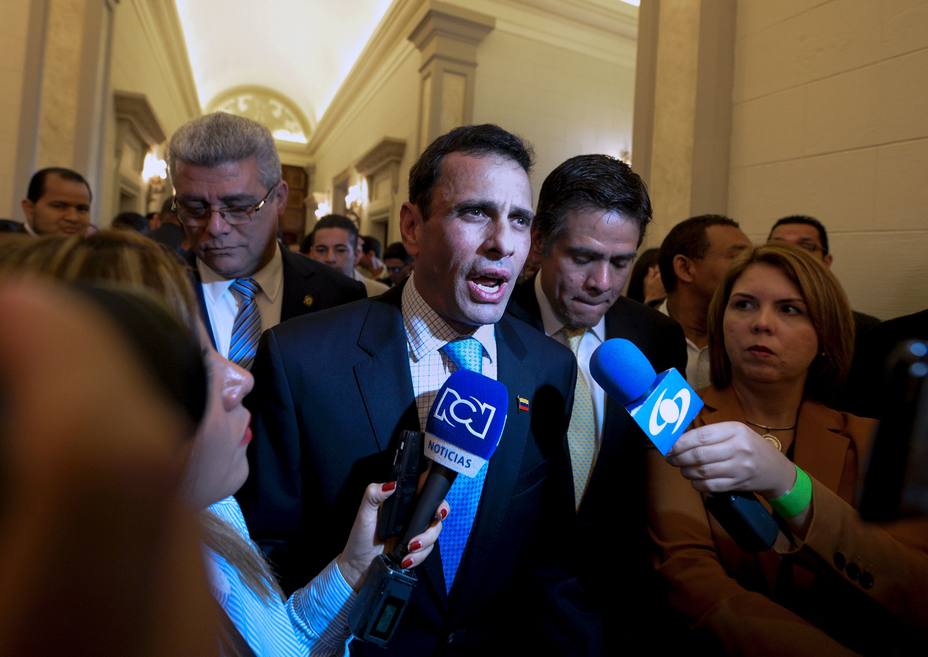 Capriles: «El esperpento está más desesperado que nunca»