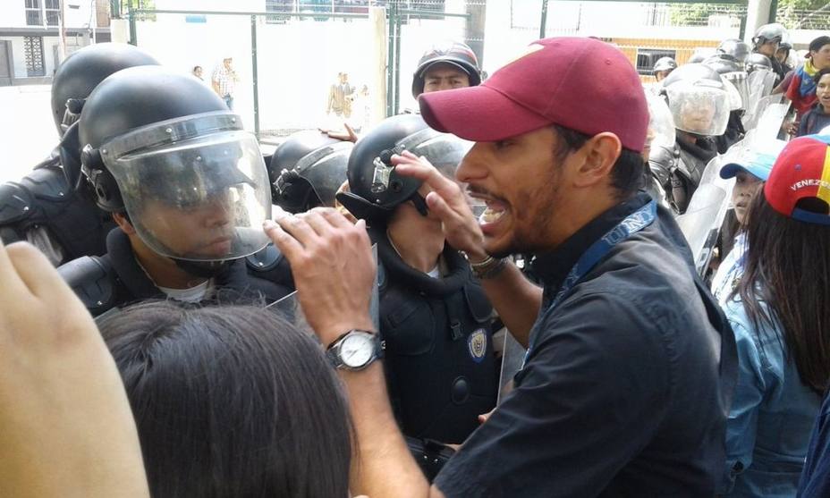 dirigente-estudiantil-nueve-companeros-permanecen-detenidos-lara_113804.jpg