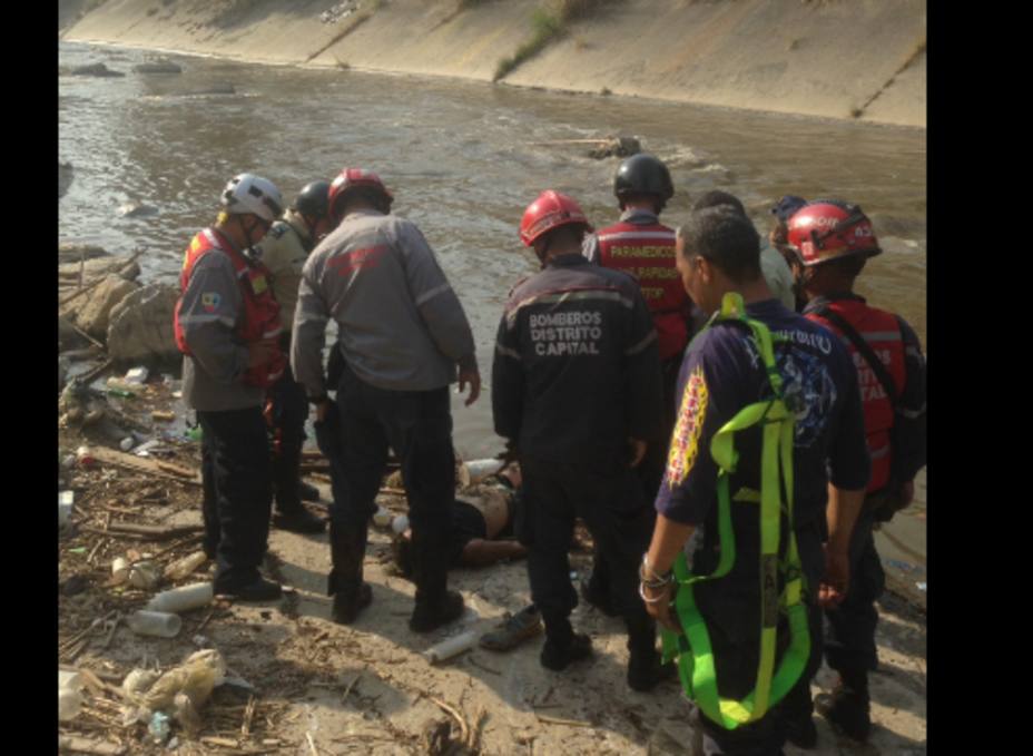 Hallaron cadáver en el río Guaire