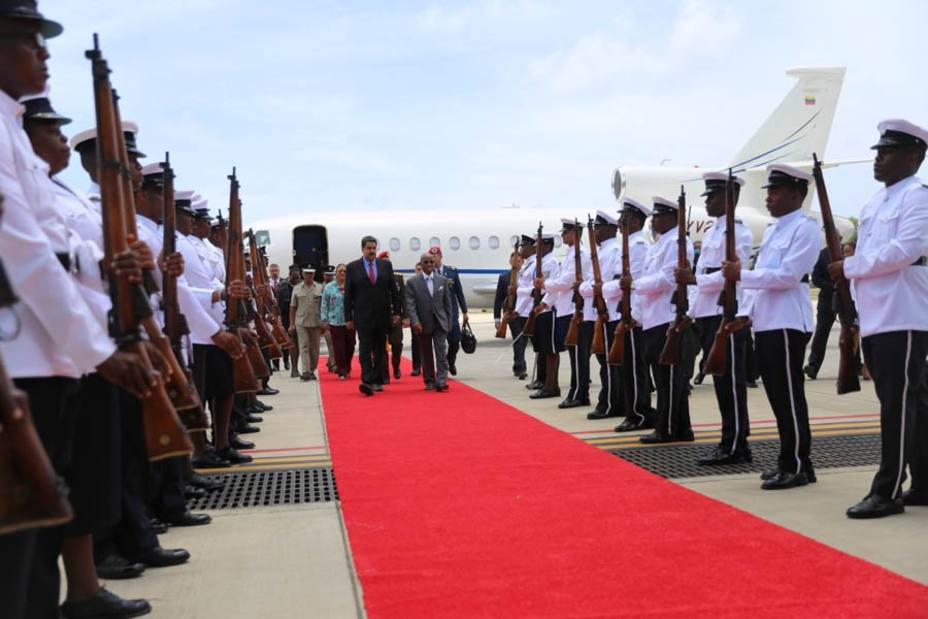 maduro-llego-san-vicente-las-granadinas_166297.jpg