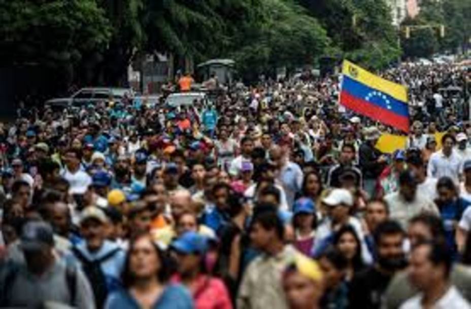 ordenan-detener-opositores-que-protesten-junquito_178112.jpg